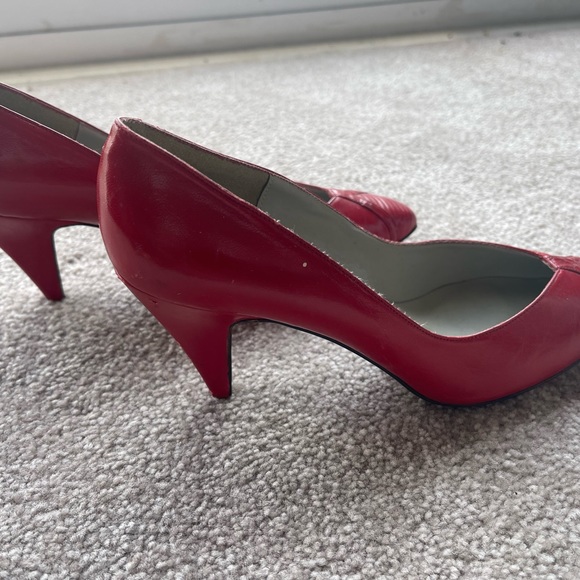 Red heels good condition minimal use. - Picture 5 of 6